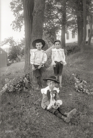 Photo showing: Little Boy Blue -- New England circa 1900.
