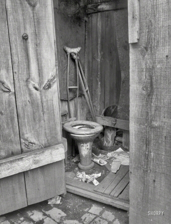 Photo showing: Throne Room -- July 1935. Negro slum privy, Washington, D.C.
