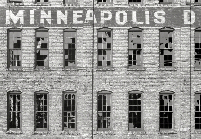 Photo showing: No Gane -- September 1939. Abandoned factory, Minneapolis, Minnesota.
