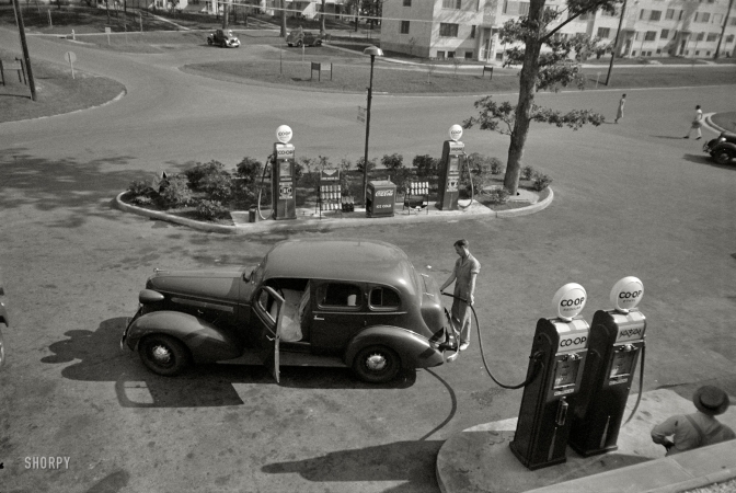 Photo showing: Co-op Regular -- September 1938. Cooperative gas station at Greenbelt, Maryland.