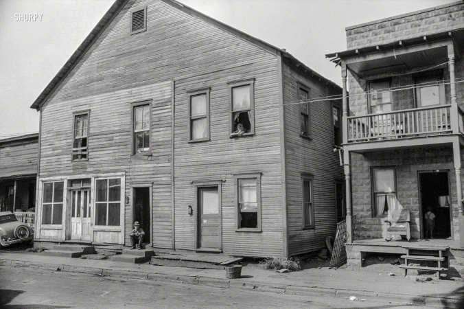 Photo showing: Neighbors -- September 1938. House, Negro and white section, Charleston, West Virginia.