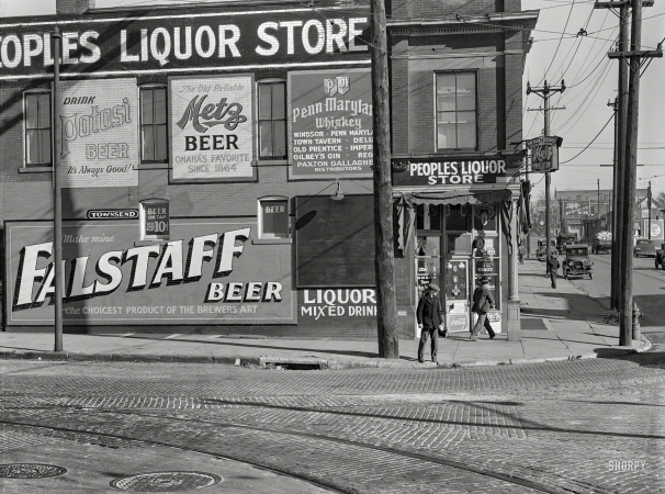 Photo showing: Nebrewska -- November 1938. Saloon and liquor store near Cudahy packing plant. South Omaha, Nebraska.