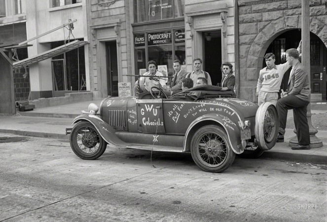 Photo showing: Kellys Klipper -- May 1942. Washington, D.C. Student's car in front of University Club on K Street N.W.