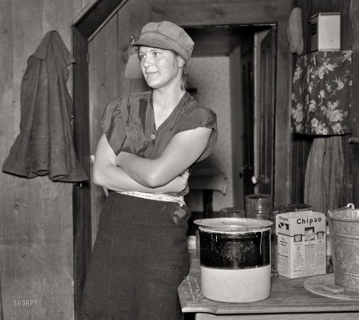 Photo showing: Daughter Bear -- December 1937. Daughter of Marvin 'Cub' Ryman, 94-year-old resident of Bear Hill, Garrett County, Maryland.