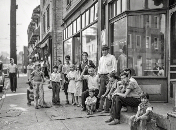 Photo showing: Our Town II -- July 1938. Coffee shop in Ambridge, Pennsylvania, home of the American Bridge Company.