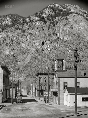 Photo showing: Deadville -- October 1939. Georgetown, Colorado. Ghost mining town.
