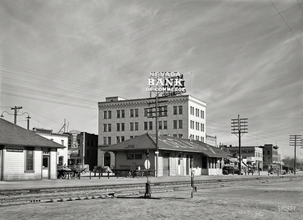 Photo showing: Elko Depot -- March 1940. Railroad station. Elko, Nevada.