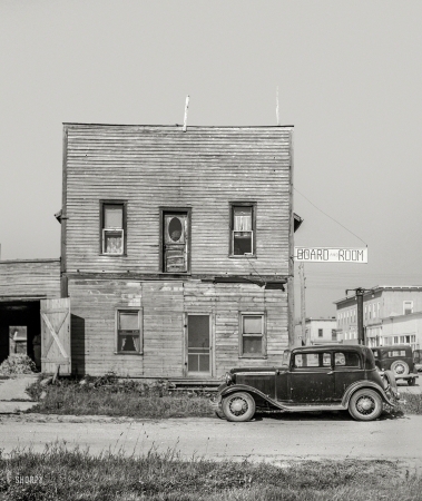 Photo showing: Board and Room -- September 1937. Boardinghouse in Littlefork, Minnesota.