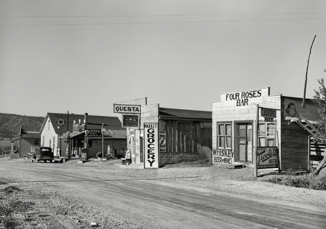 Photo showing: Questa -- September 1939. Street scene. Questa, New Mexico.