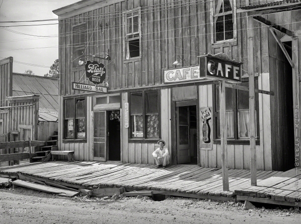 Photo showing: Thirst Trap -- June 1940. Cafe and bar in Mogollon, New Mexico.