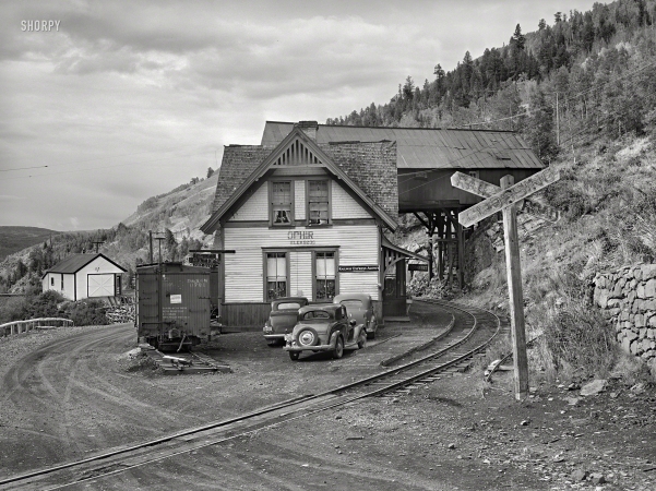 Photo showing: Ophir Station -- September 1940. Railway station at Ophir, Colorado.