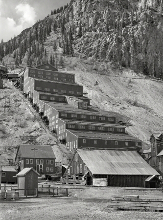 Photo showing: Sunnyside Mill -- September 1940. Eureka, Colorado. The Sunnyside mill, now abandoned.
