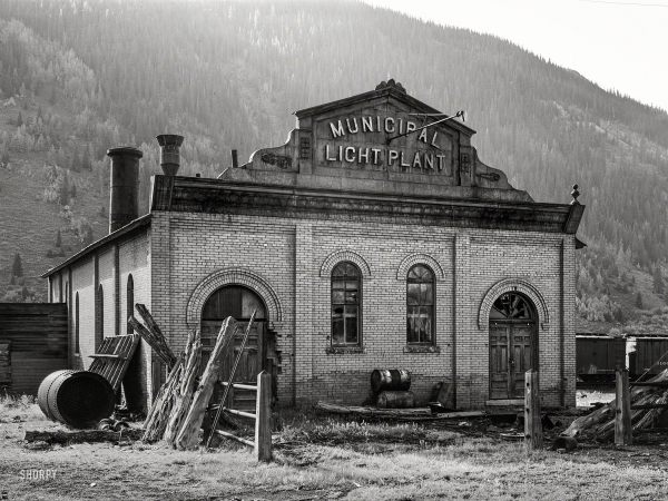 Photo showing: Municipal Light -- September 1940. Derelict lighting plant in Silverton, Colorado.
