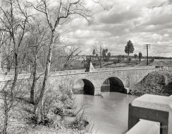 Photo showing: The Old Stone Bridge -- March 1936. Old stone bridge at Bull Run Battlefield. Manassas, Virginia.