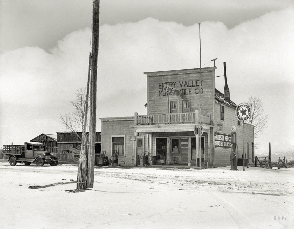 Photo showing: Running on Empty -- April 1936. Grocery store and gas station in Widtsoe, Utah.