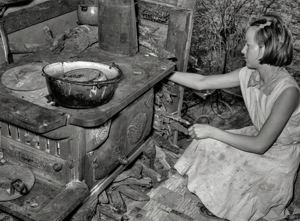 Photo showing: From Scratch -- February 1939. Sebastian, Texas. Migrant camp of workers who hope to get employment in the winter vegetable harvest.