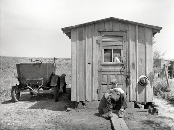 Photo showing: American Dream -- May 1936. Home of worker in strip coal mine. Cherokee County, Kansas.