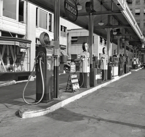 Photo showing: Full-Service -- July 1937. Mayflower Accessories & Garage Co. service station, 17th and L streets N.W.