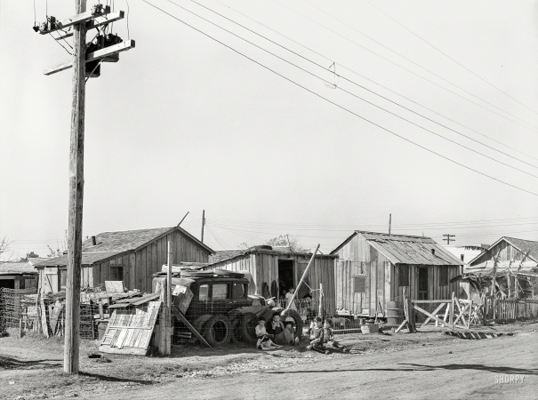 Photo showing: Mex-Tex -- February 1939. Housing. Mexican district in Robstown, Texas.