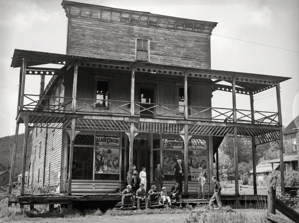 Photo showing: Standard Supply -- Circa 1938. Scene at old store.