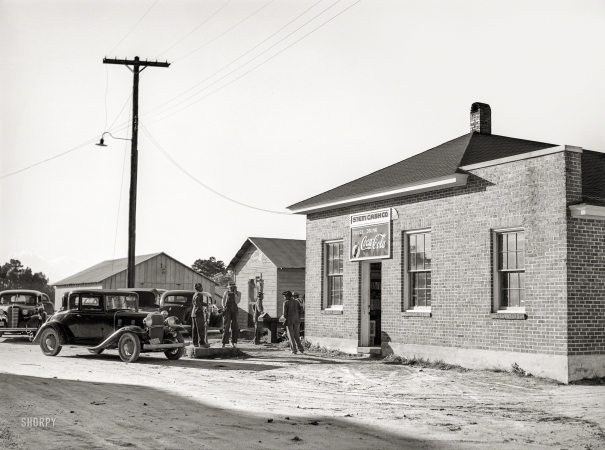 Photo showing: Cash Grocery -- May 1940. Grocery in Stem, Granville County, North Carolina.