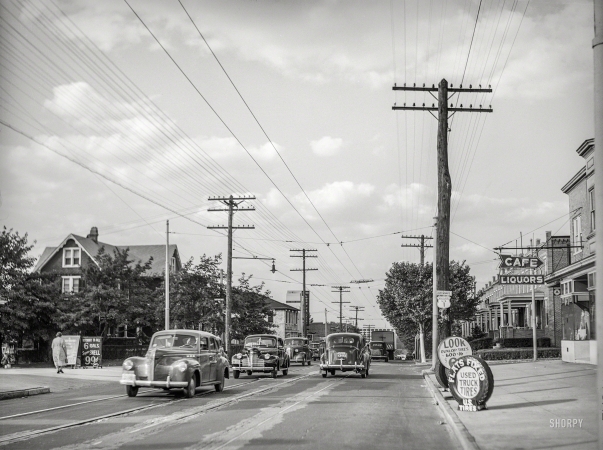 Photo showing: Route 1 -- June 1940. Baltimore-Washington Boulevard. U.S. Highway No. 1. Baltimore, Maryland.