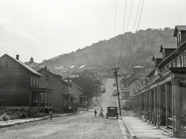 Photo showing: Carbon County, Pa. -- August 1940. Carbon County, Pennsylvania. Street in Upper Mauch Chunk, coal mining town in the Lehigh Valley.