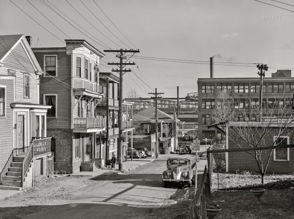 Photo showing: Winter Street -- December 1940. Winter Street, Quincy, Massachusetts. A Syrian neighborhood near the shipyards.