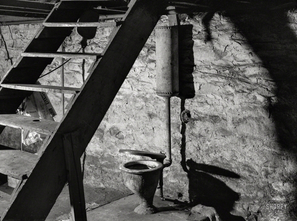 Photo showing: Potty Mouth -- January 1941. This is the only toilet in a two-family house in New Brighton, Pennsylvania.