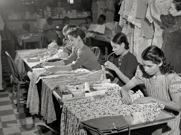 Photo showing: Stitchcraft -- December 1941. San Juan, Puerto Rico. Women in the needlework factory.