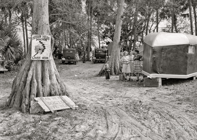 Photo showing: Herb Doctor -- January 1939. Migratory packinghouse workers' camp near Canal Point, Florida.