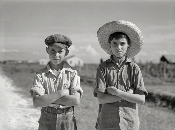Photo showing: Cajun Kids -- June 1940. Schriever, Louisiana. Cajun children on Terrebonne Farms Project.