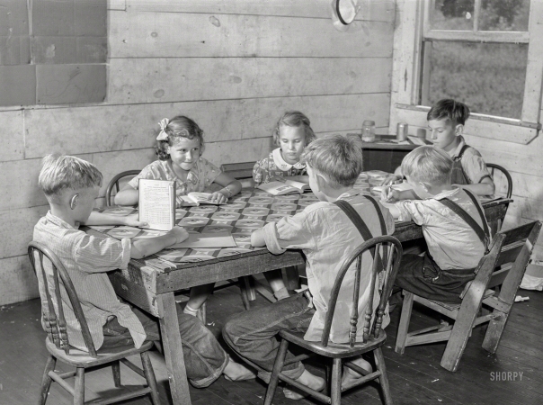 Photo showing: Well-Read Schoolhouse -- August 1940. One-room school in Breathitt County, Kentucky.