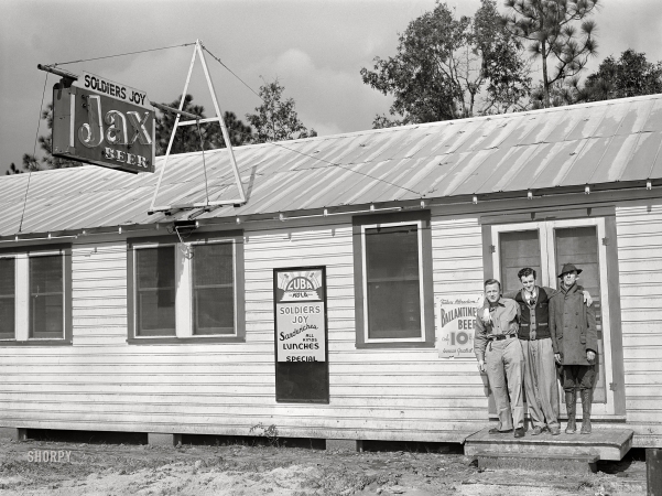 Photo showing: Joy Boys -- December 1940. Starke, Florida. Soldiers Joy Cafe, newly
constructed for construction workers near Camp Blanding.