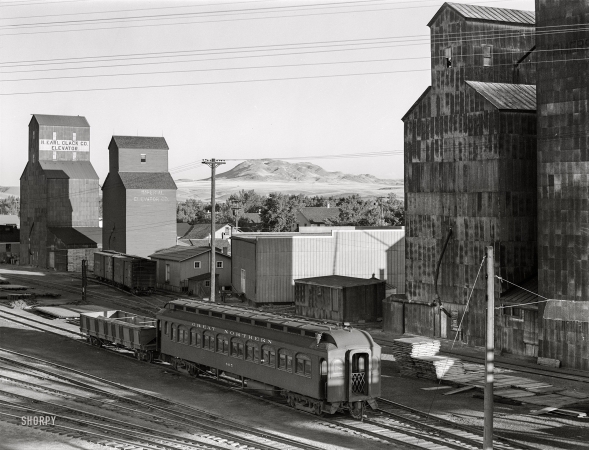 Photo showing: Clack Elevator -- August 1941. Grain storage elevators. Havre, Montana.