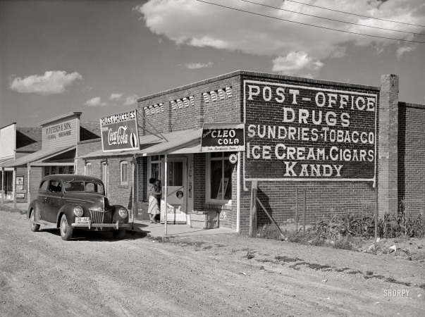 Photo showing: Cleo Cola -- September 1941. Buildings on main street of ghost town. Judith Basin County, Montana.