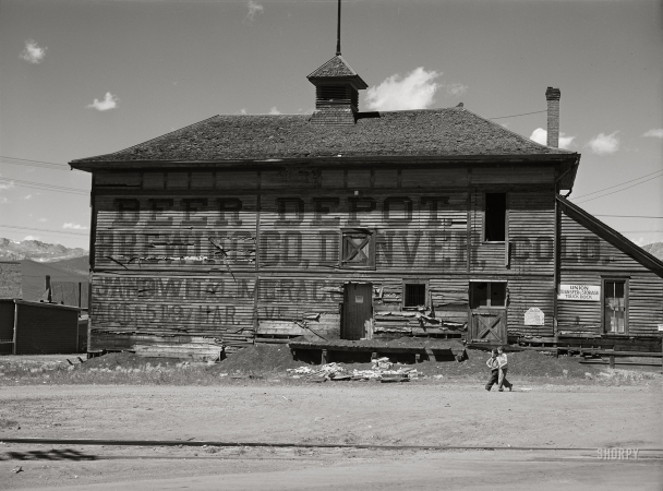 Photo showing: Beer Depot -- September 1941. Old beer depot in mining town. Leadville, Colorado.