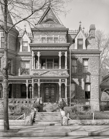 Photo showing: A Victorian in Dubuque -- April 1940. Victorian house. Dubuque, Iowa.