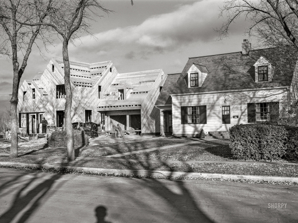 Photo showing: Aberdeen -- November 1940. Residential section of Aberdeen, South Dakota.
