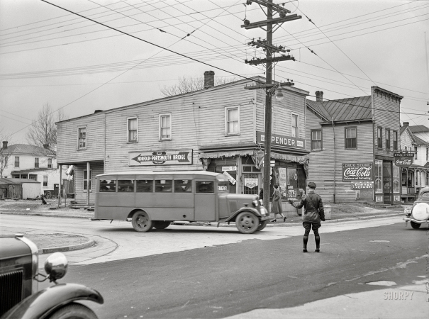 Photo showing: Grocery Corner -- March 1941.  Norfolk, Virginia. Traffic on Bainbridge Boulevard.