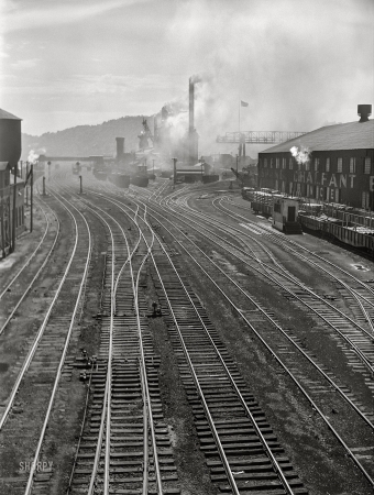 Photo showing: Etna: 1941 -- June 1941. Railroad yards. Carnegie-Illinois steel plant. Etna, Pennsylvania.