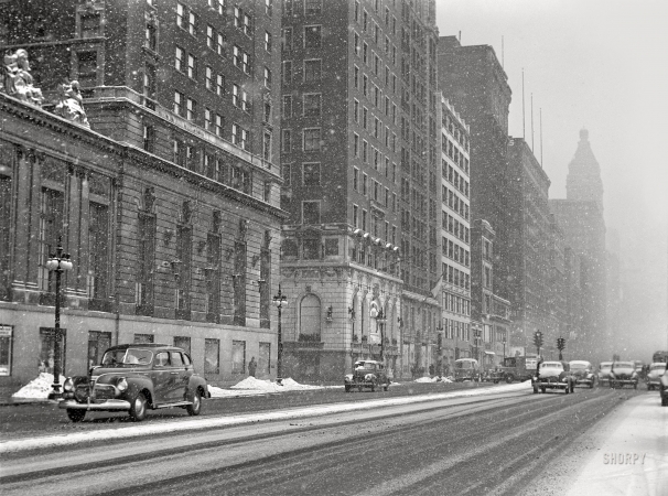 Photo showing: Michigan Avenue. -- February 1942. Chicago, Illinois. Michigan Avenue.