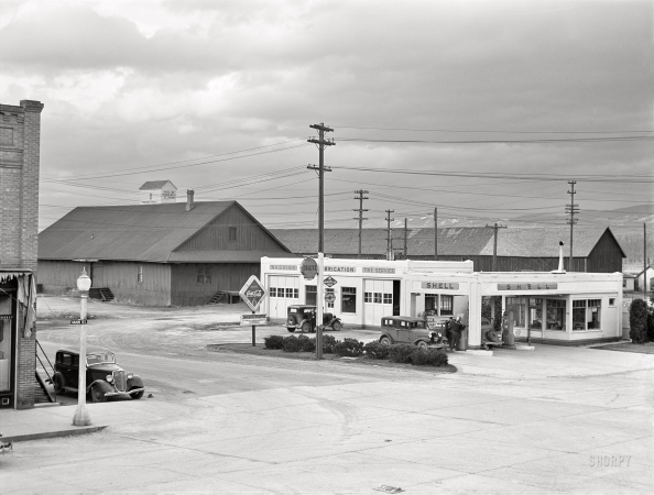 Photo showing: We Fix Flats -- April 1942. Service station. Hamilton, Ravalli County, Montana.