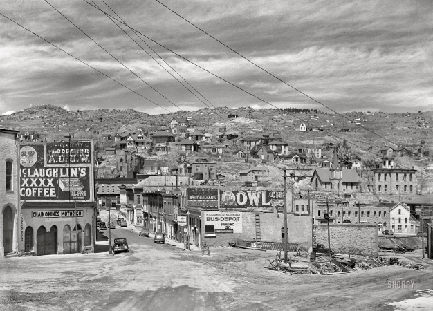 Photo showing: XXXX Coffee Chums -- May 1942. Central City, an old mining town in the mountainous region of Central Colorado.