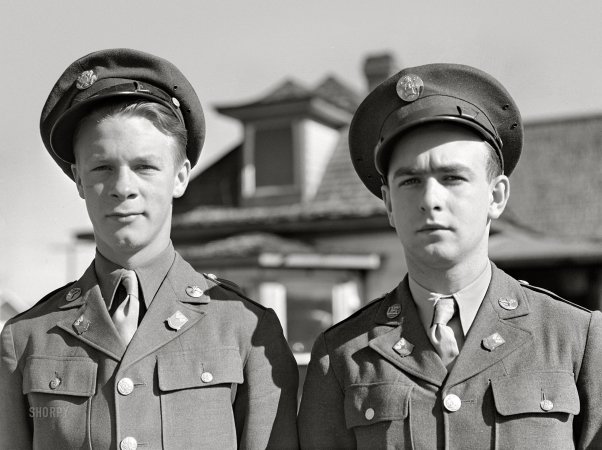 Photo showing: Logans Heroes -- May 1942. Kremmling, Colorado. Soldiers from Fort Logan hitchhiking along U.S. Highway 40.