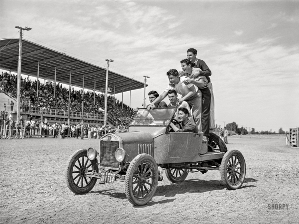 Photo showing: Fairly Fun -- March 1942. Boys. Imperial County Fair, El Centro, California.