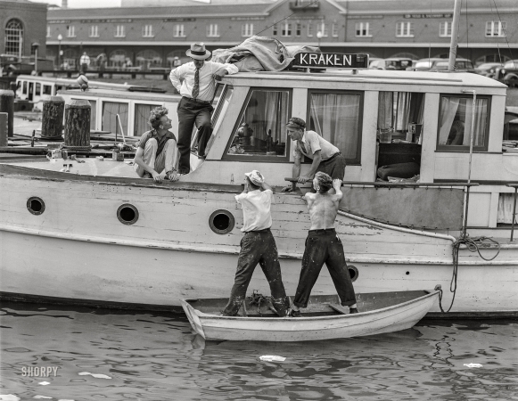 Photo showing: The Kraken -- July 1942. Washington, D.C. -- Washington yacht basin.