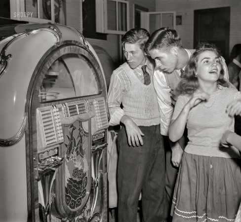 Photo showing: Dancing Queen -- September 1942. Dance hall in Richwood, West Virginia.