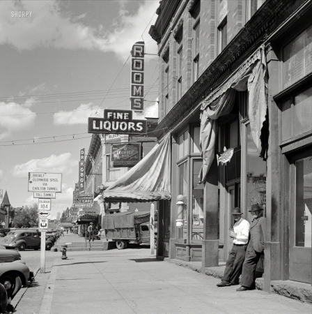 Photo showing: Fine Liquors -- September 1941. Main street of old mining town. Leadville, Colorado.