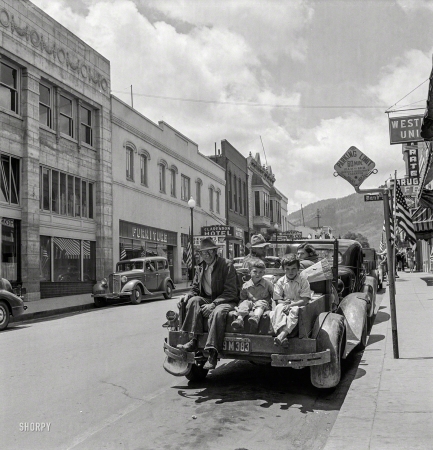 Photo showing: Family Truckster II -- June 1942. Main street in Yreka, California, seat of a county rich in mineral deposits.